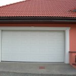 Секционные ворота Кружик с филёнкой
